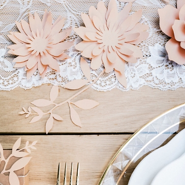 Tischdeko Hochzeit Papierblumen Rosa