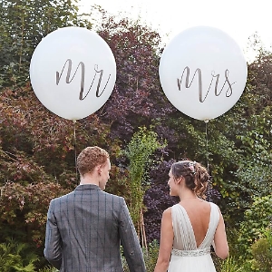 Riesenballons Mr und Mrs