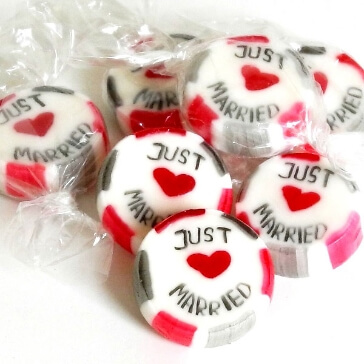 Bonbons "Just Married" als Gastgeschenk und Candy Bar
