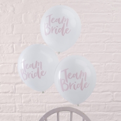 ballons team bride weiss rose