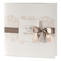 Hochzeitskarte mit Satinband