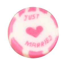 Bonbons Just Married in Pink Bonbons Just Married in Pink