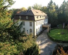 Blick auf Villa Altenburg