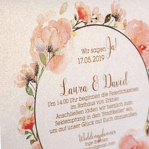 Hochzeitseinladung mit Blüten in Watercolor Optik