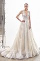 Romantisches Brautkleid von Enzoani A-Linie mit V-Ausschnitt