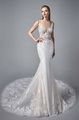 Extravagantes Brautkleid von Enzoani aus Illusion Spitze