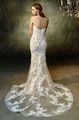 Brautkleid mit durchsichtiger Schleppe Lyric von Blue by Enzoani